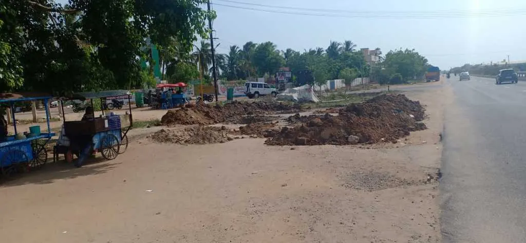 Trichy Minister building bus stand for commison 
